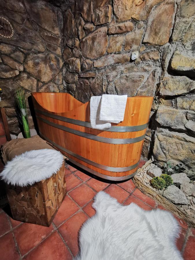 Hotel U Cisare Iii. Mělník Exterior foto